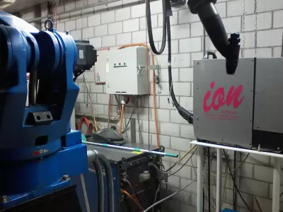 Pulverplasma-Roboterschweissen