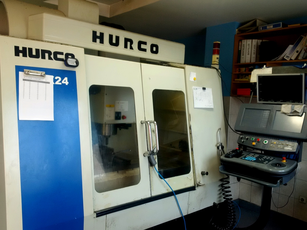 cnc machine: hurco vmx24