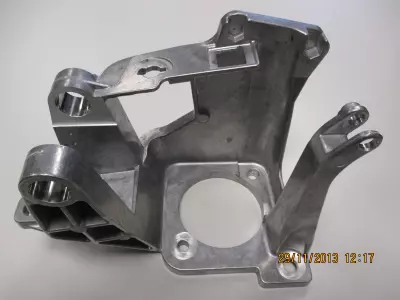 Mercedes Pedallagerbock