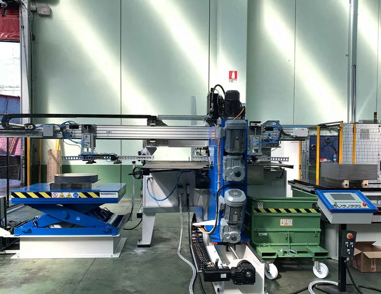 Automatic disc cutting line