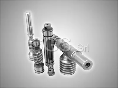 Reducer screws