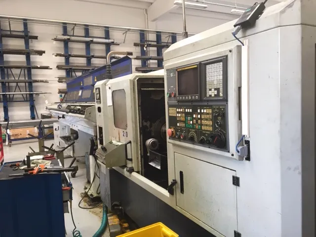 HWACHEON HI-TECH 100 B 3 assi DMAX 42