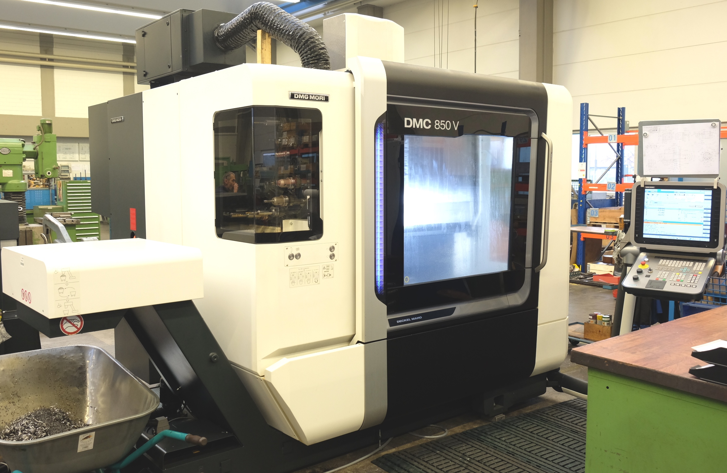DMC 850 V