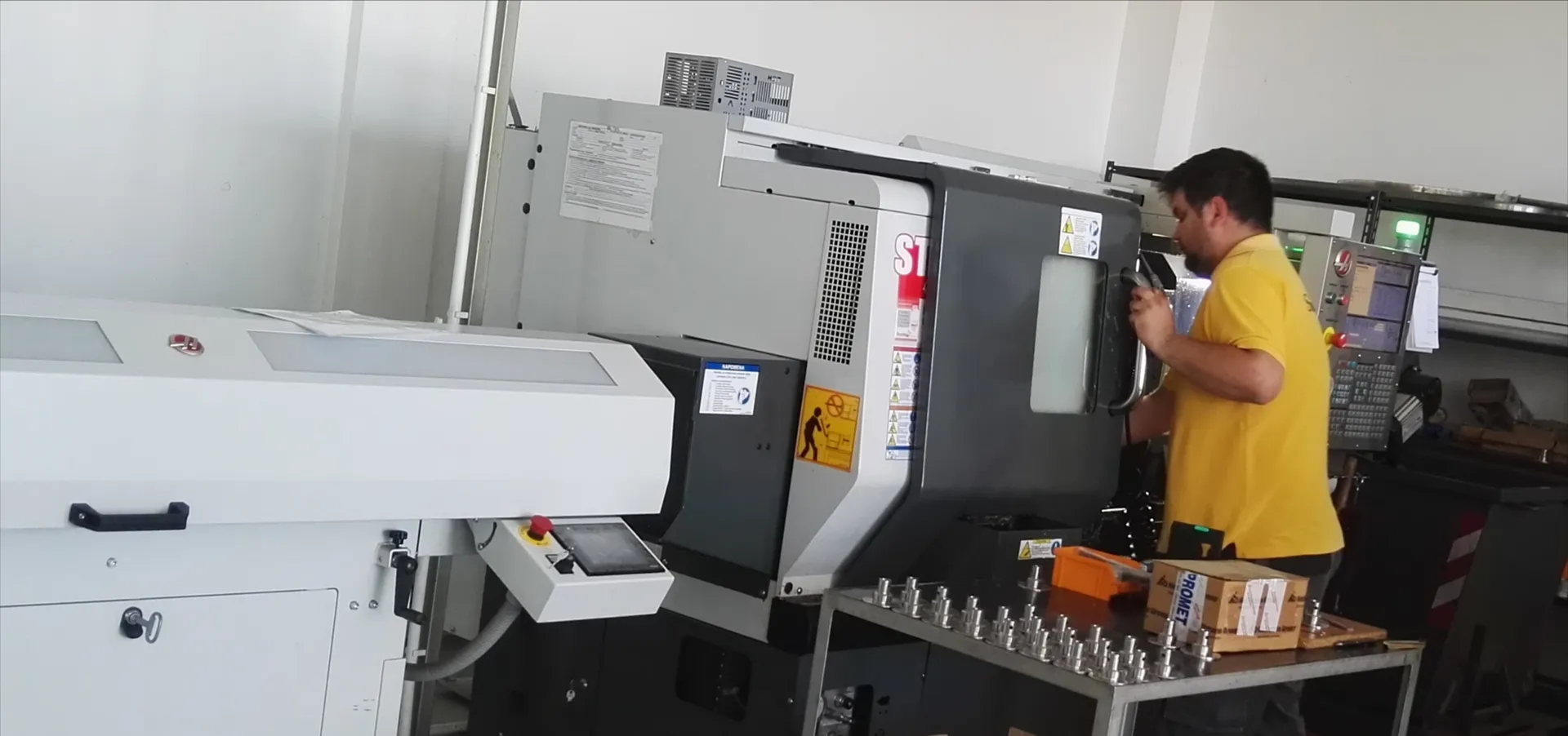 HAAS ST-10 turning machine with C axis