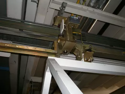 Transport hängender Lasten / Waren