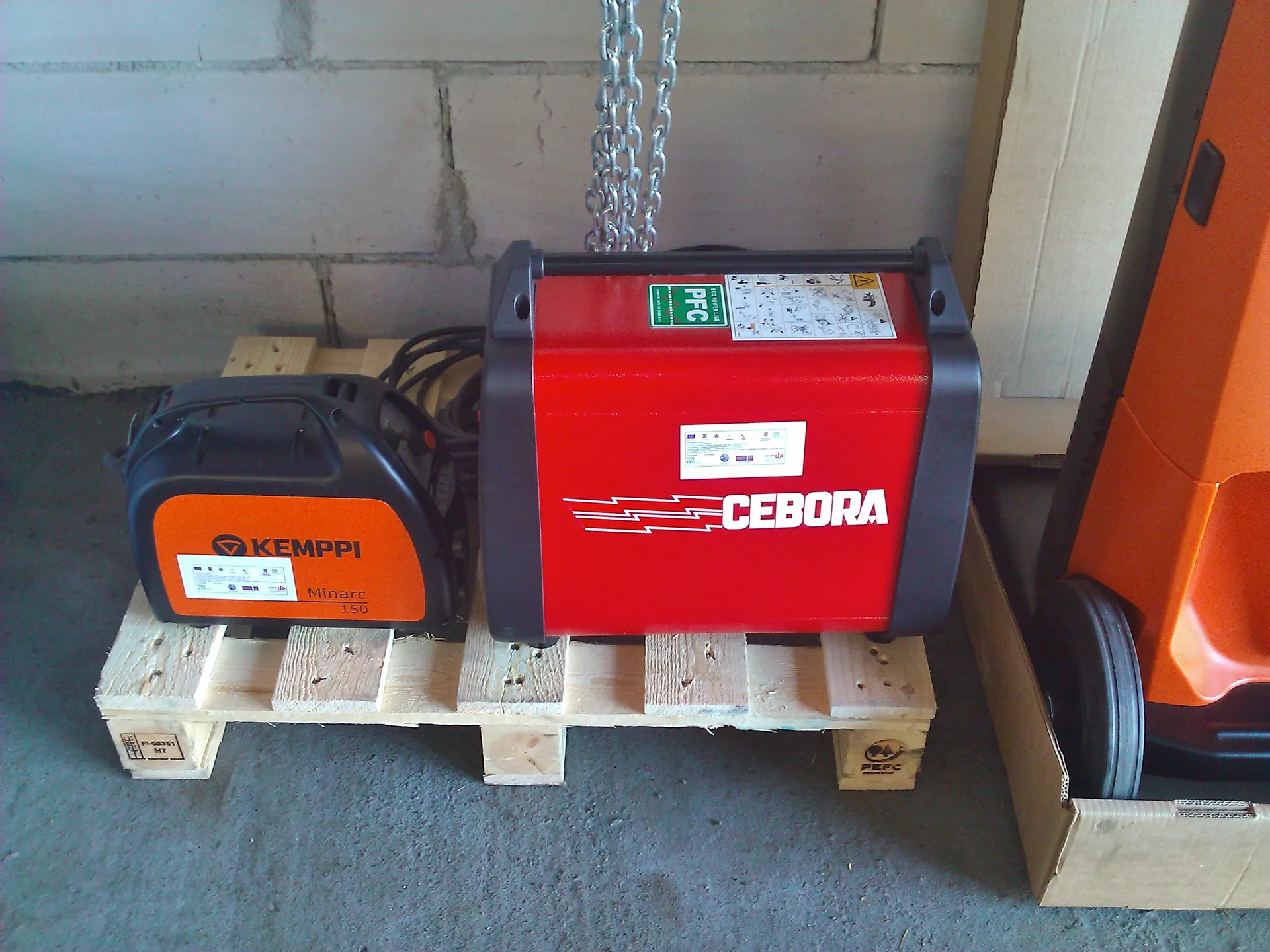 INVERTER 220V; 380V