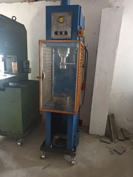 Hydraulic PRESS
