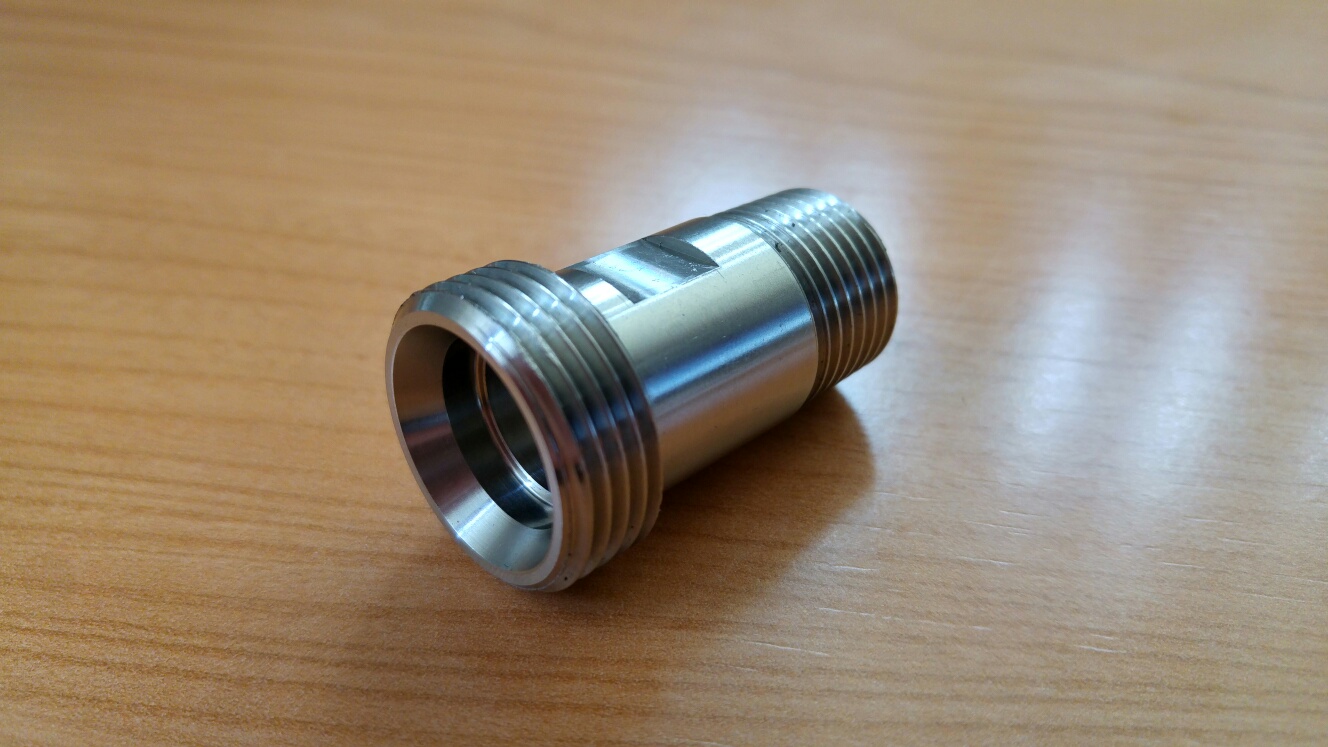 EINSCHRAUBTEIL G1/2" - G3/4" 1.4404