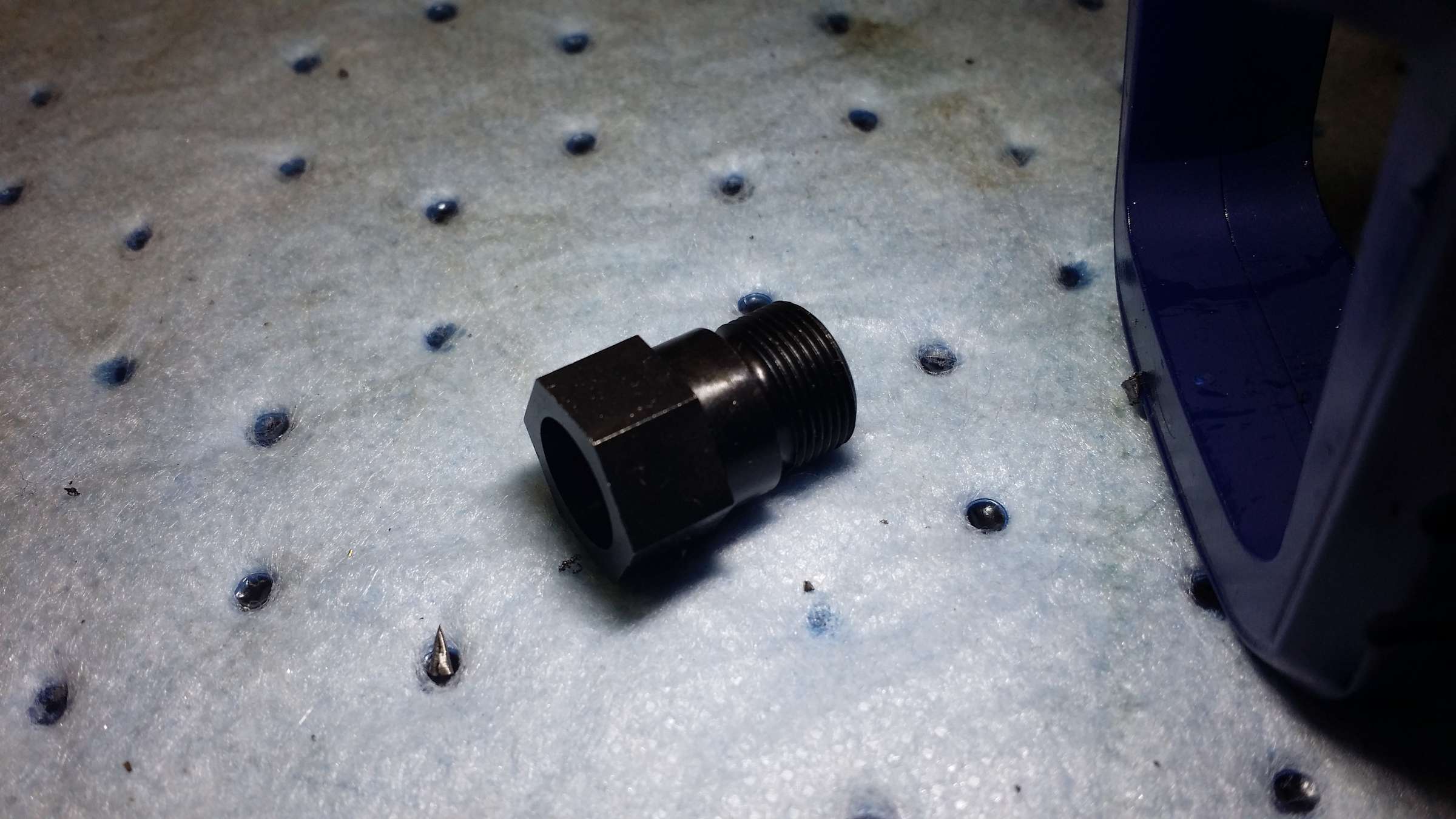 Guide nut