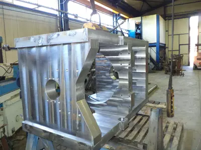 Steel construction + Milling