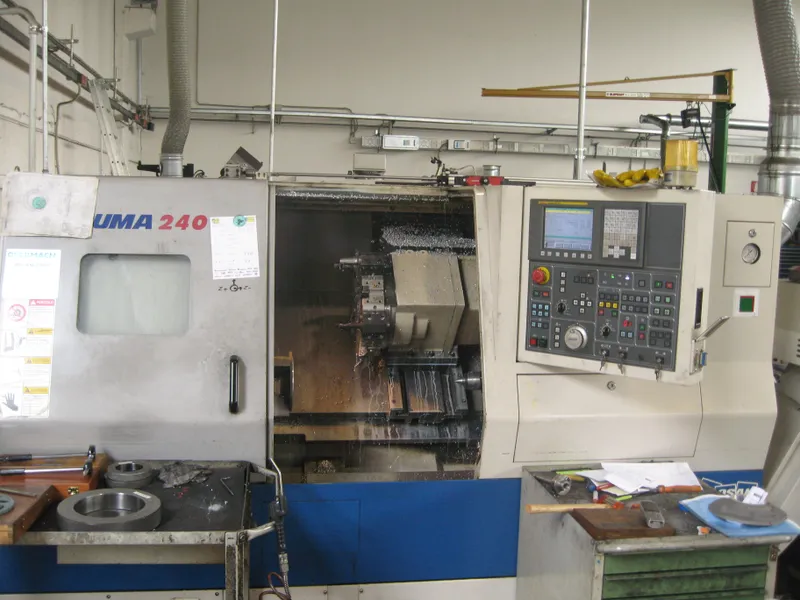 PUMA 240