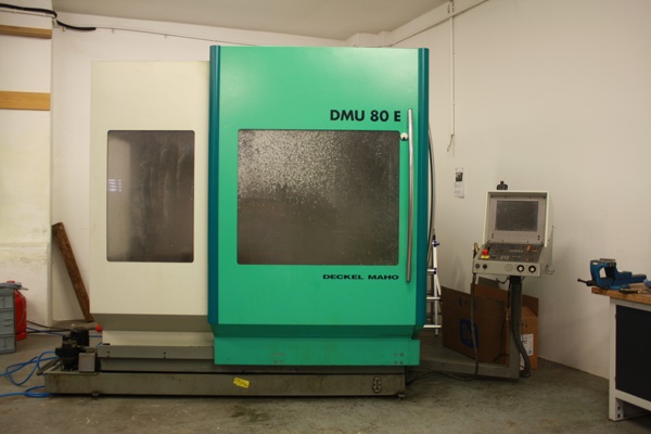 DMU 80 E