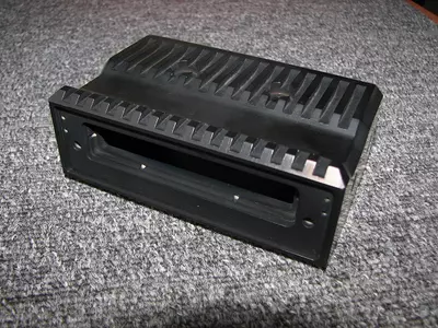 Gehäuse schwarzverchromt