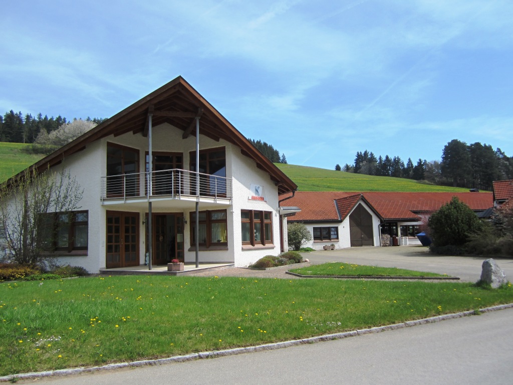 Firmengebäude Unterkirnach