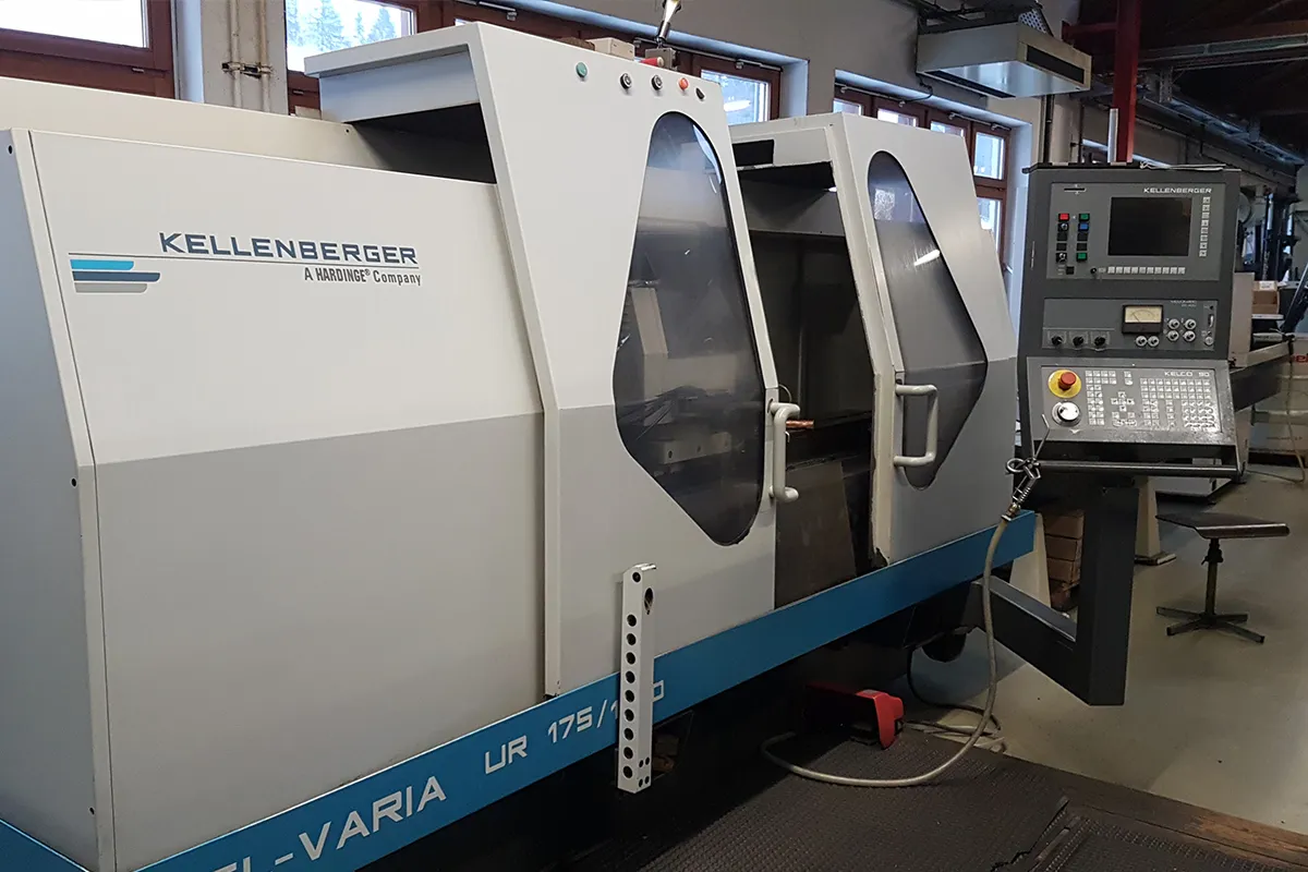 M15 KEL-VARIA UR175/1000