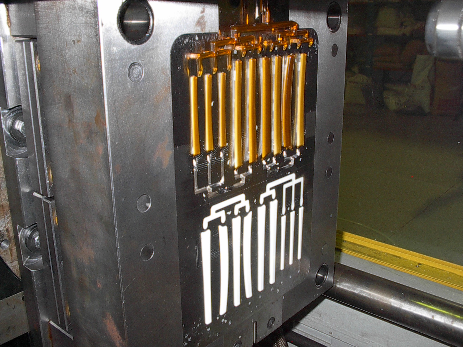 Injection moulidng
