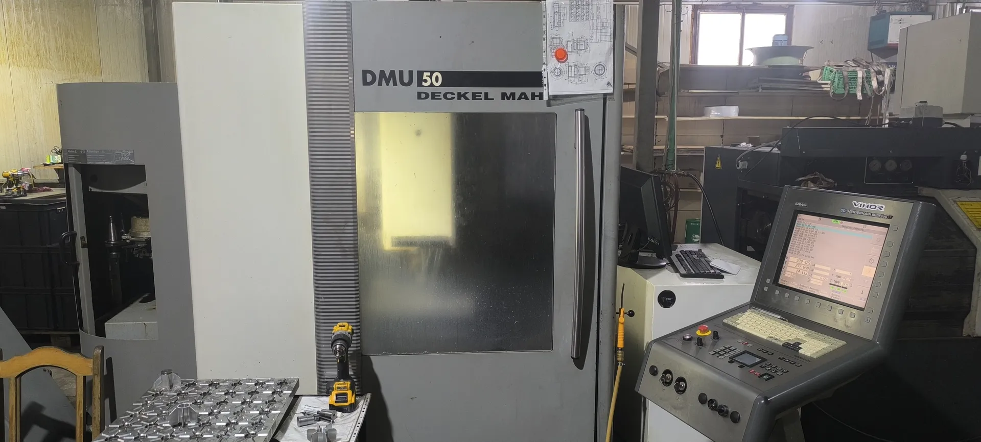DMU 50