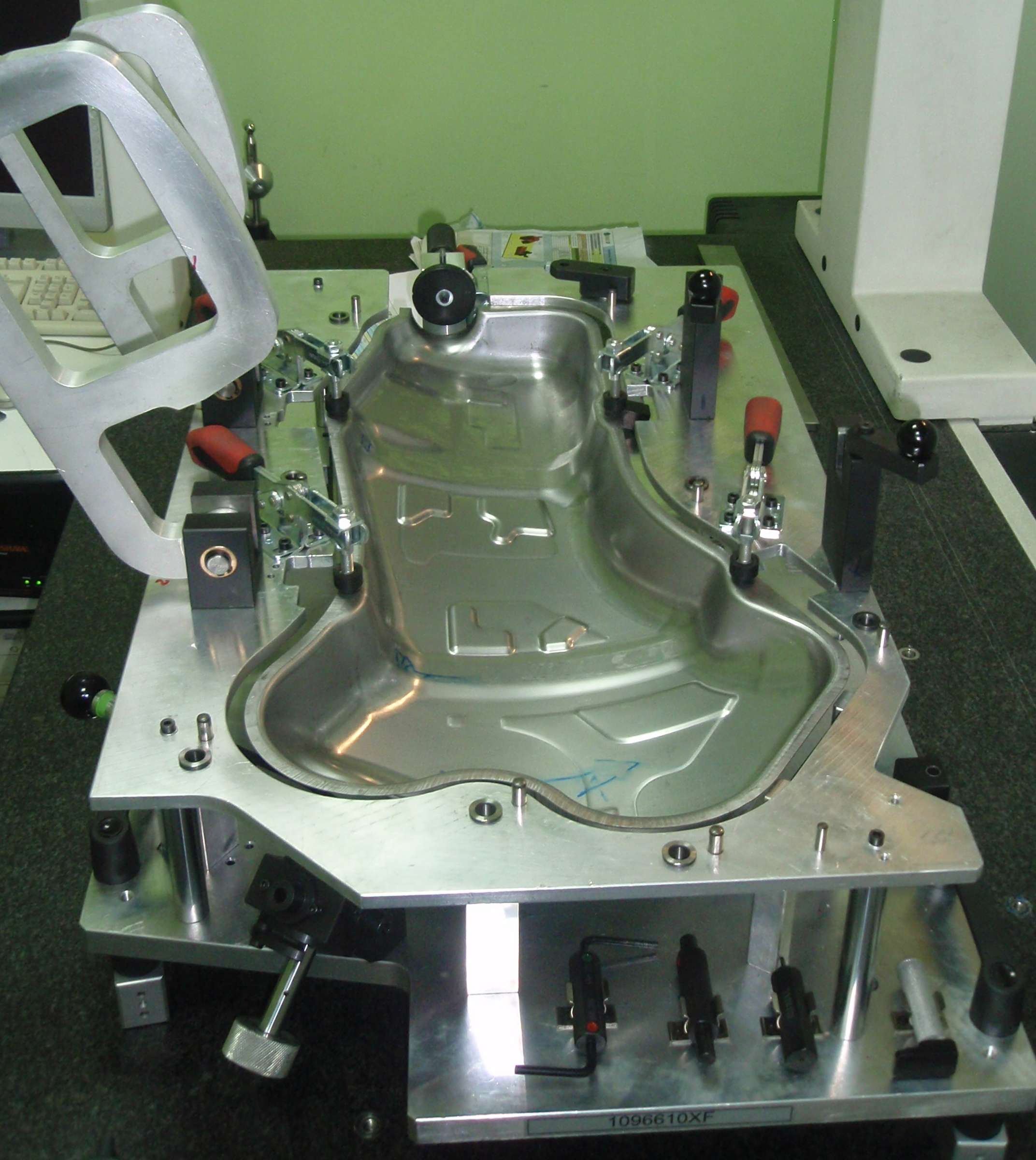 Control Fixture