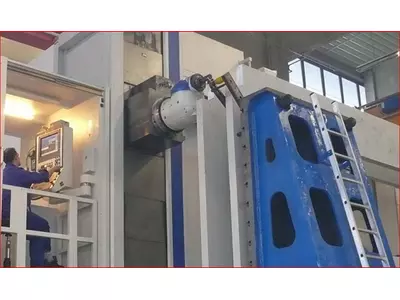 Hydrostatische Portalfräsmaschinen mit CNC-Steuerung