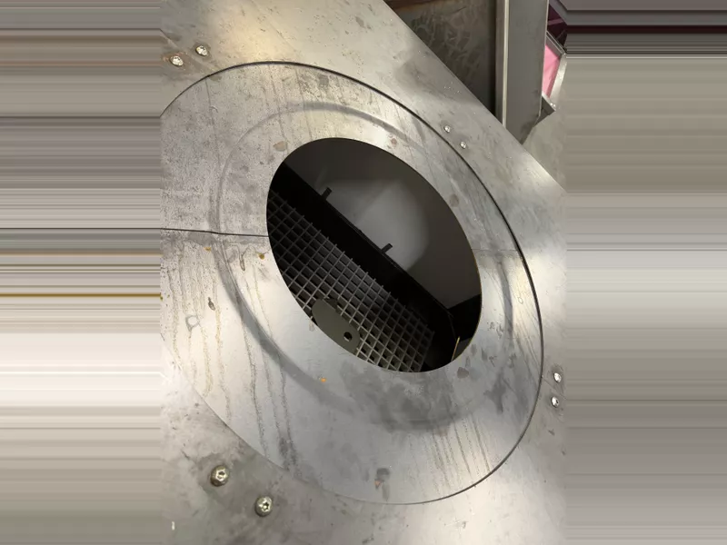 Tree hub pressing plate