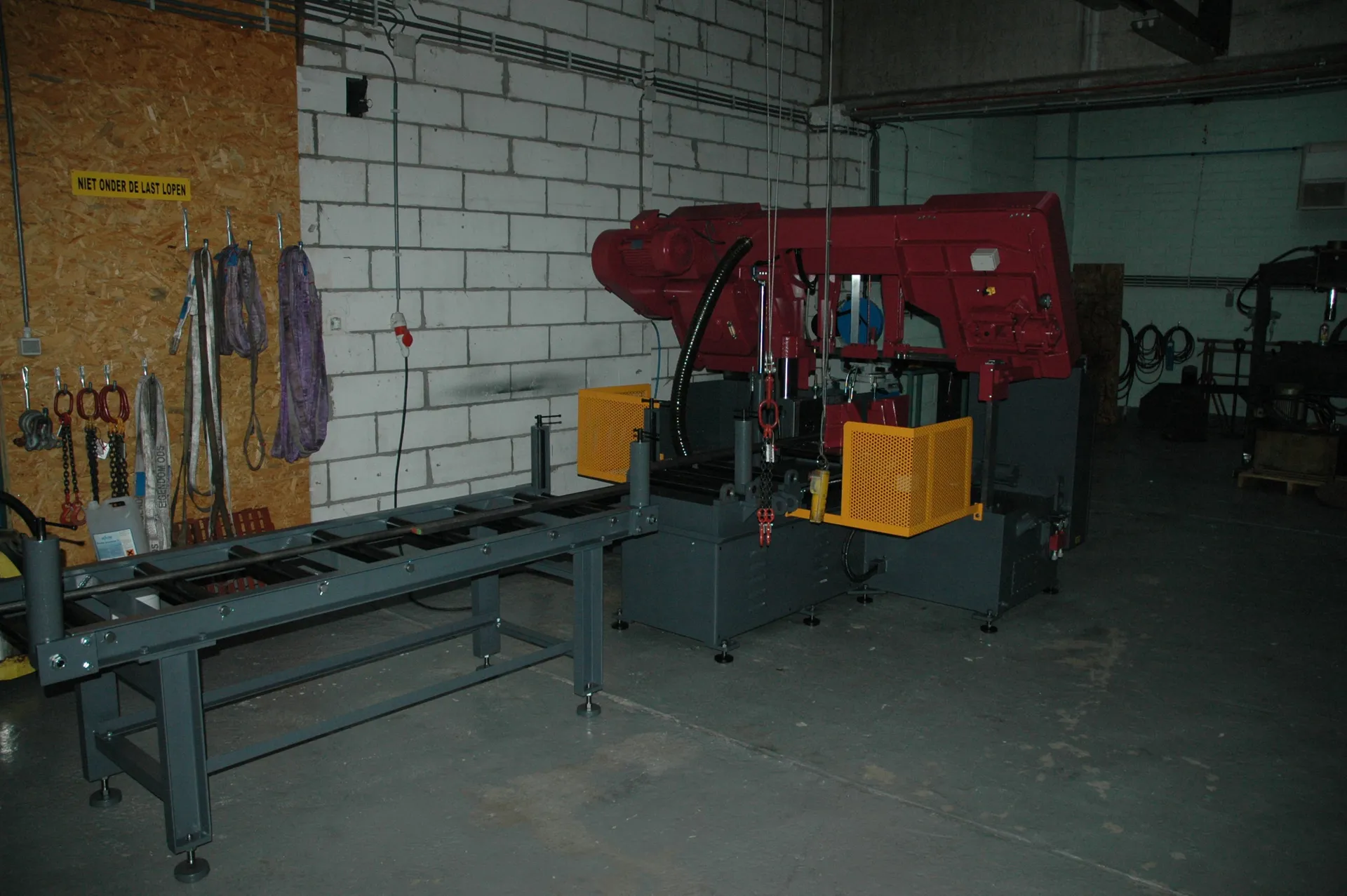 Singular SH-420FHANC