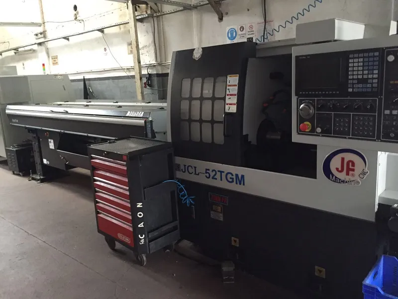 CNC Drehe Maschine Achse C