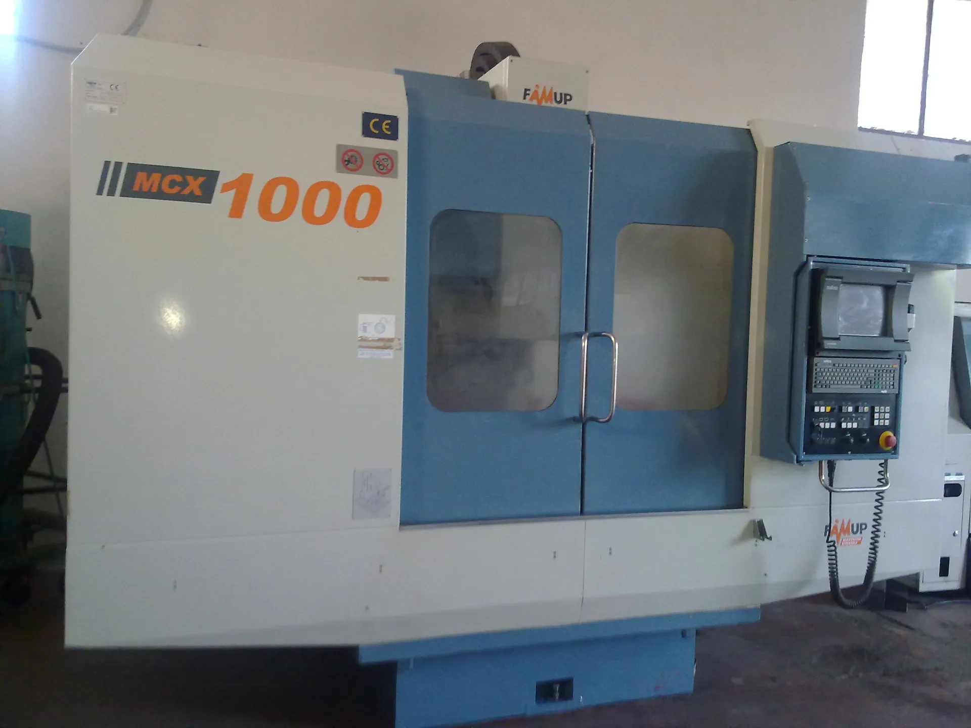 MCX 1000