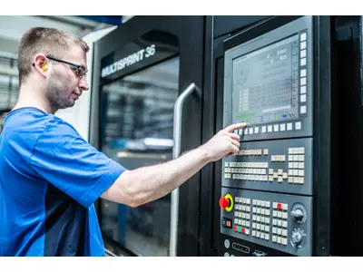 CNC-Sechsspindler DMG / Utimac