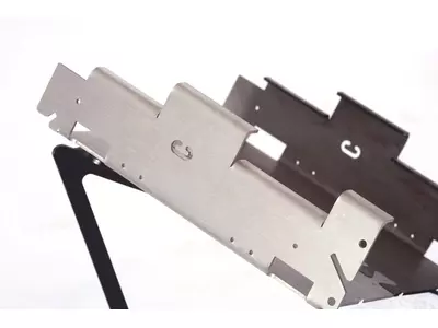 Komplexe Teilefertigung mit verschiedenen Stahlsorten