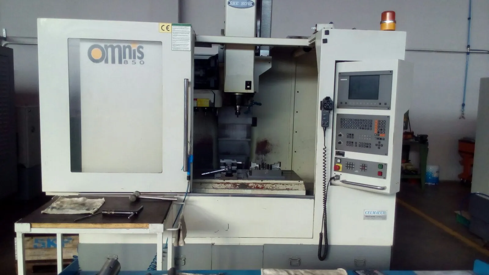 She Hong VMC-850