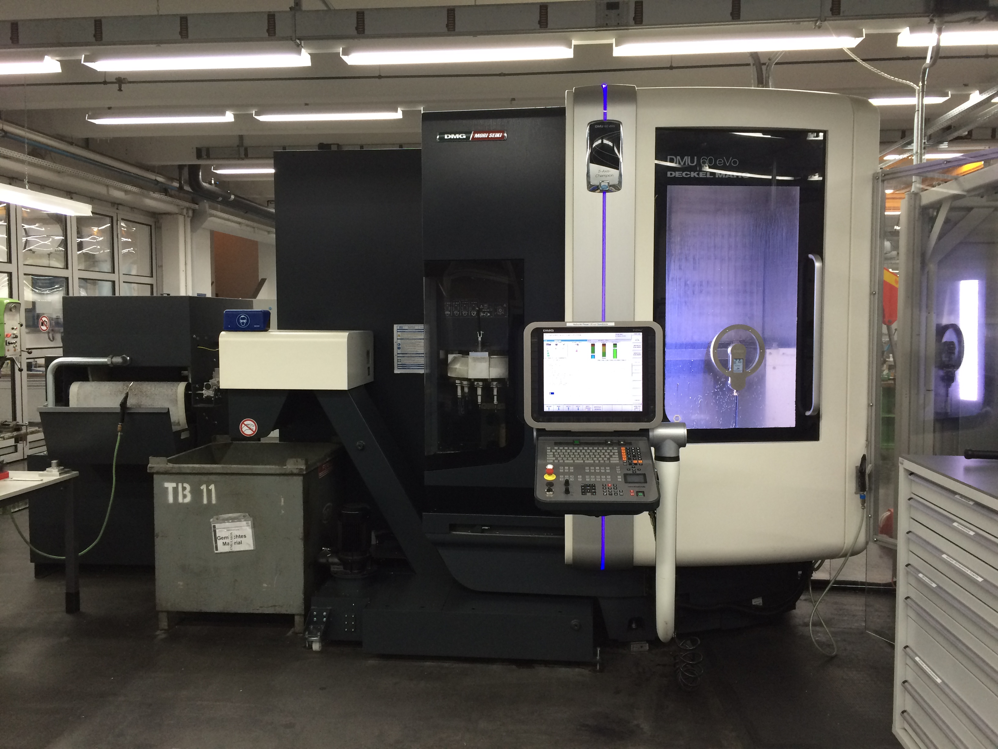 DMU 60 EVO inkl. Roboter