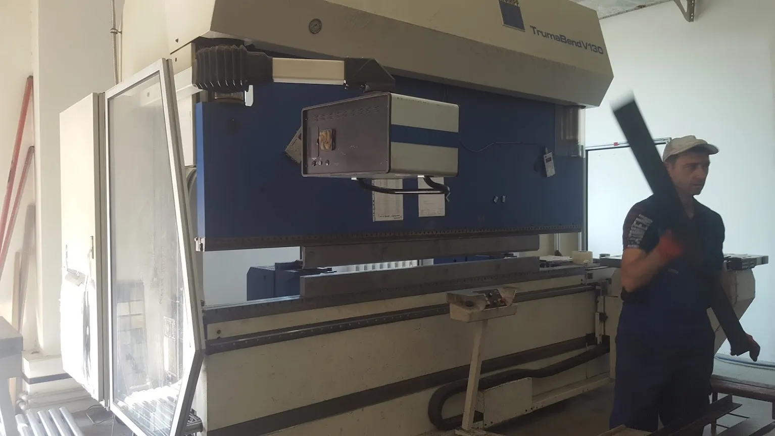 TRUMABEND V130