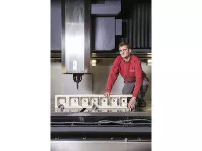 UP GM (Polyesterharz-Laminate)