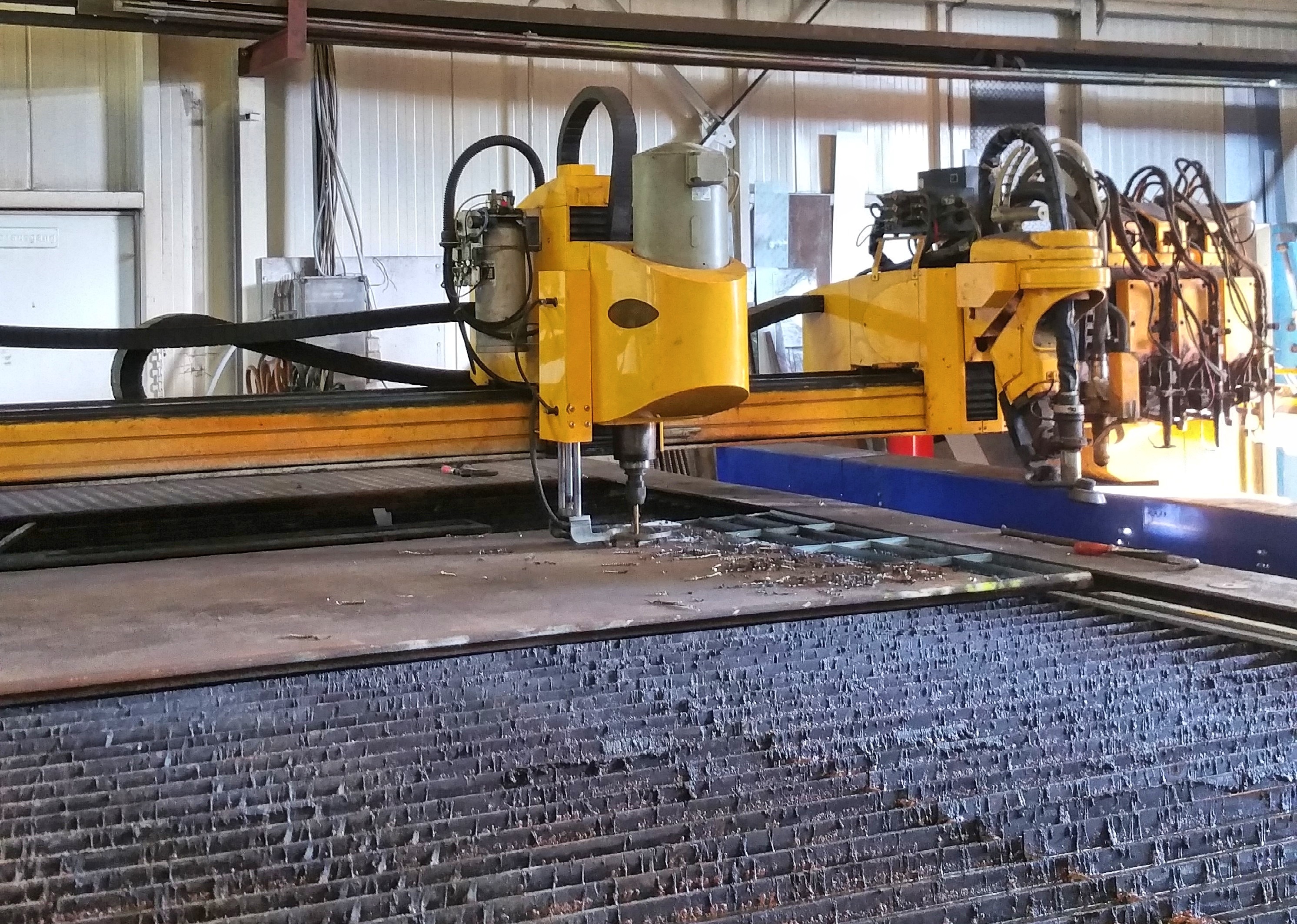 Brennanlage mit Bohrwerk 3x6 m