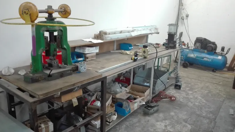 Profiles cutting and punching