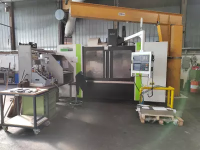 VERTICAL MACHINING  CENTER
