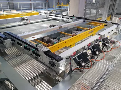 Querkettenförderer & Skid-Rollbahnen