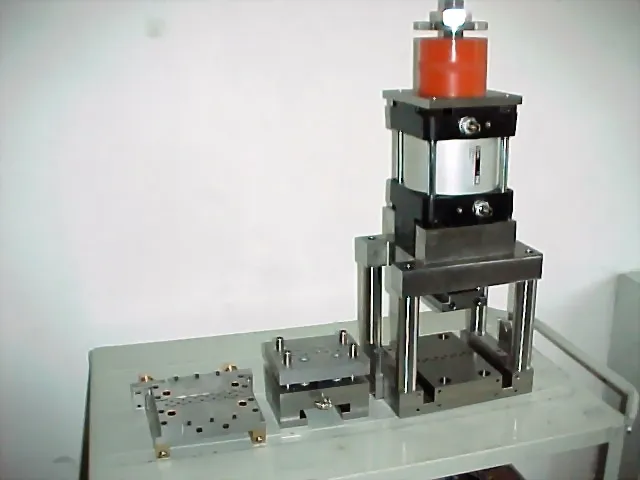 Workstation for medical parts