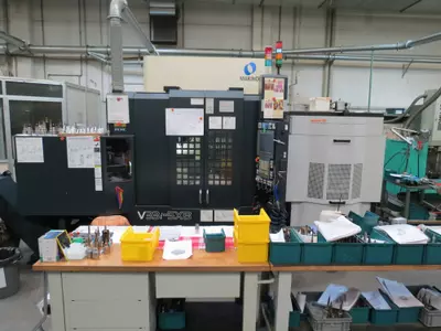 V33 5 Axes - Palletized - 30'000 rpm