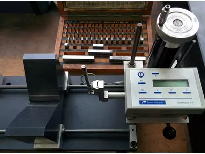 Roughness tester Surf 3 