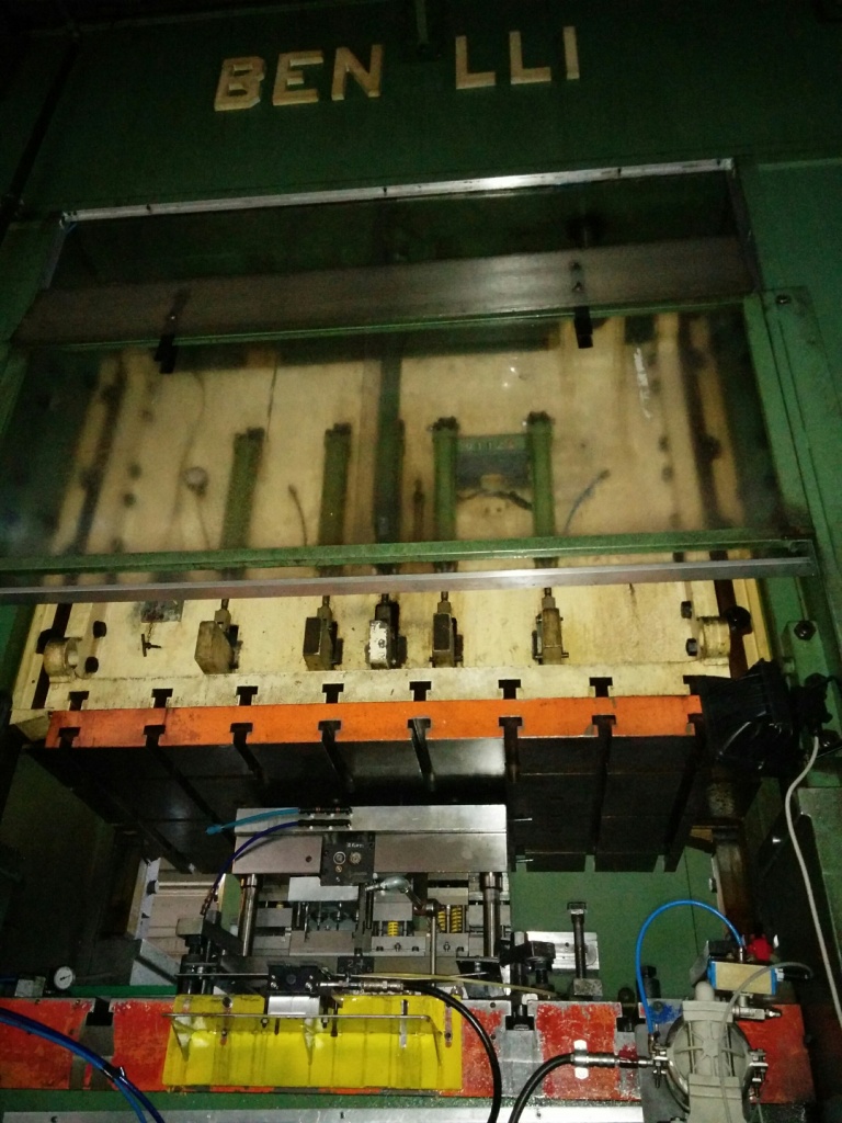 250 Ton