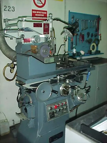 Grinding Machine