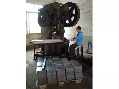 150T press machine