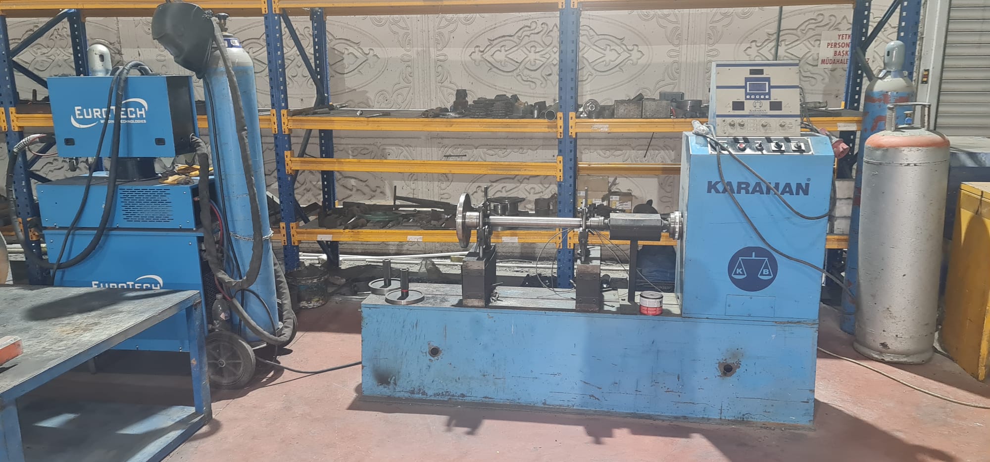 Auswuchtmaschine KRH200
