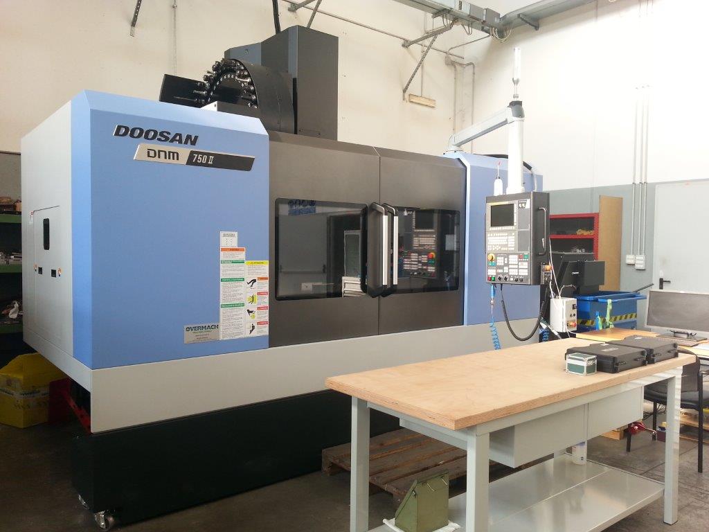 DOOSAN 750 II