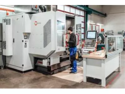 WOLL-Manufacturing_CNC-26-300x200.jpg