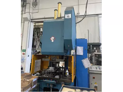 N.6 C-Frame Presses 15-160 ton
