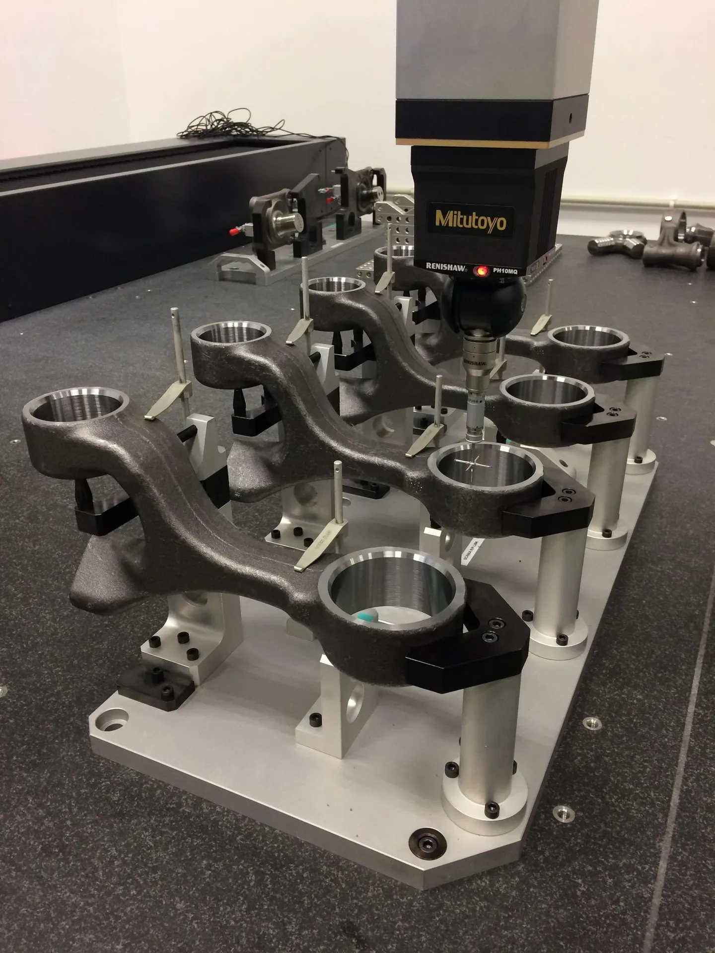 Measuring holder for CMM machine