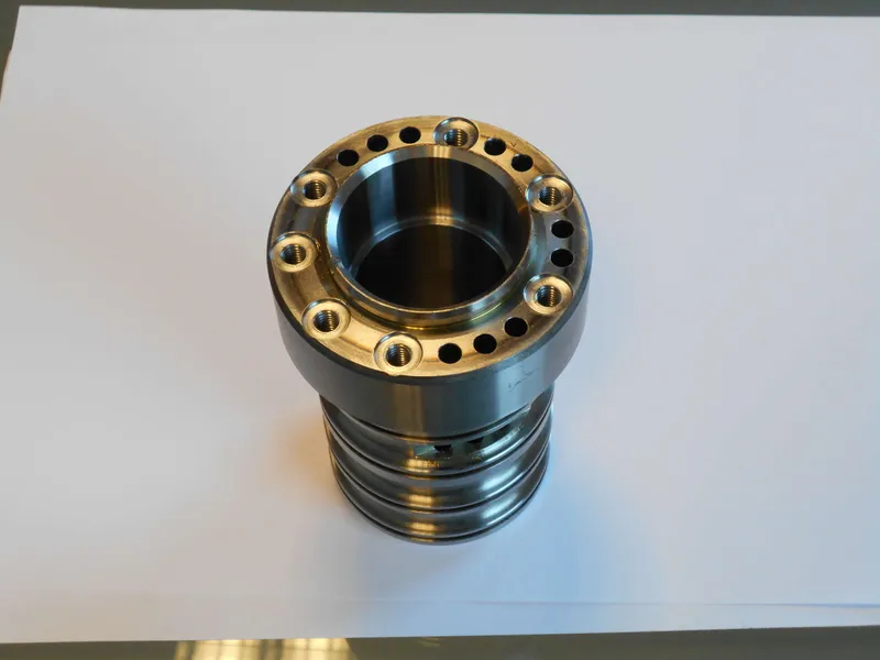 Hydraulic distributor