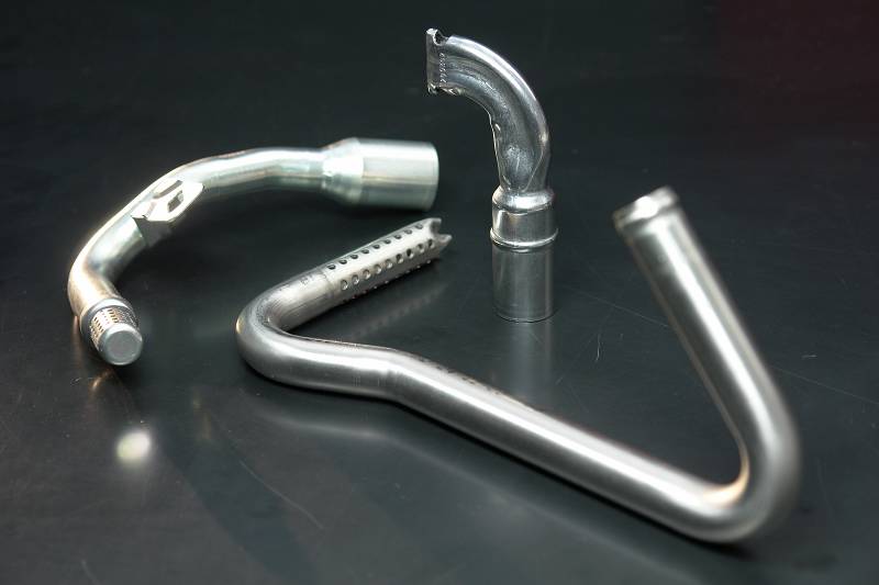 Ziehen, perforieren, stanzen